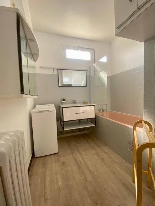 Le Buffel - Appartement 4 Chambres, Parking, Wi-Fi, Tram - 8Pers Montpellier Luaran gambar